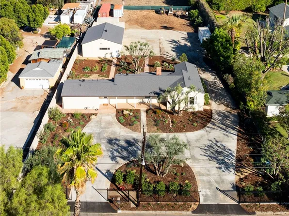 9816 Burnet Ave, North Hills, CA 91343