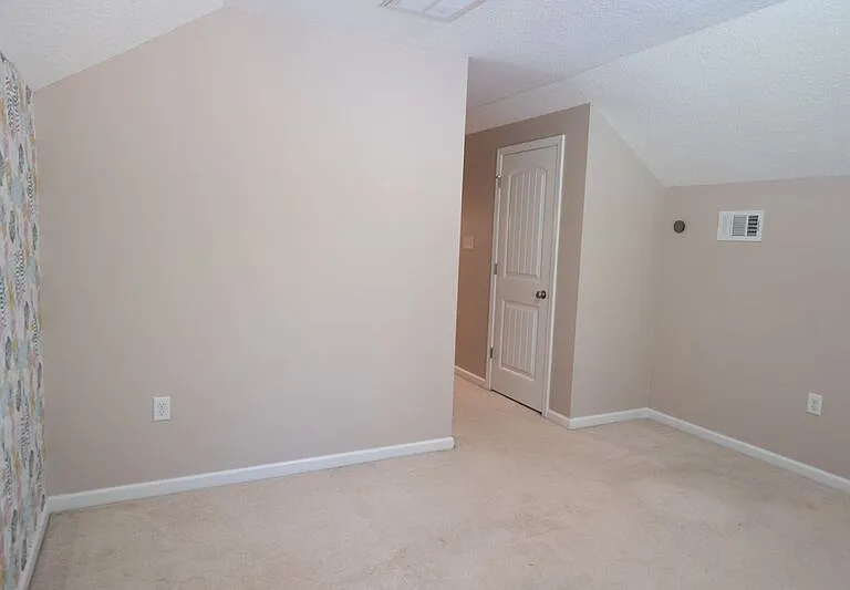 10 Arbors Cir — Photo 47