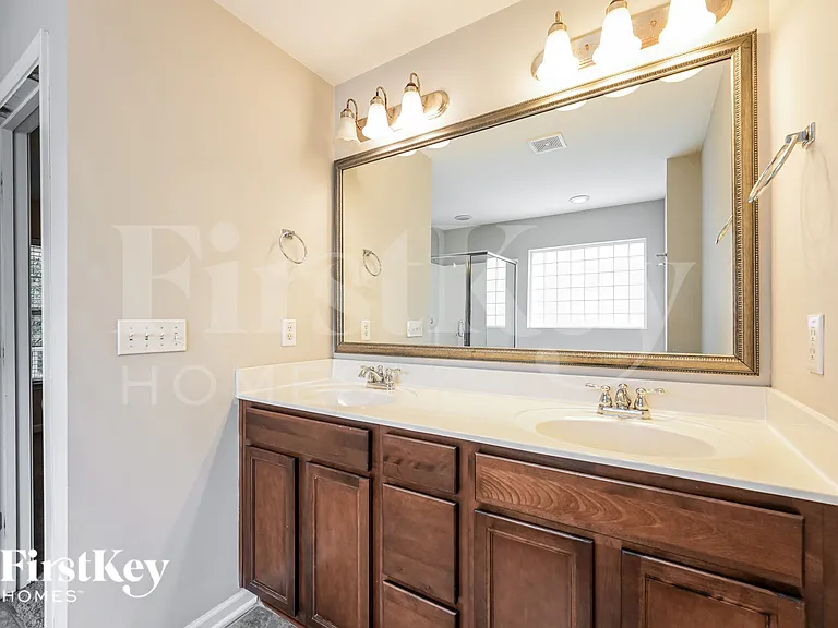 2901 Maybry Dr — Photo 11