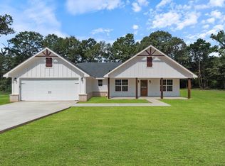 120 Timber Crossing Dr, Garrison, TX 75946