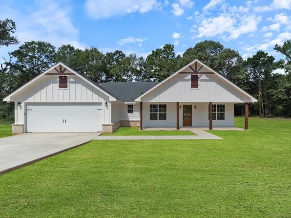 120 Timber Crossing Dr, Garrison, TX 75946