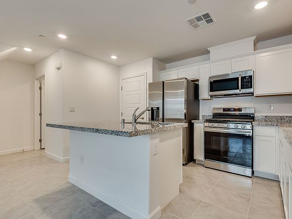 2nd image of 3513 Arcadian King Ave