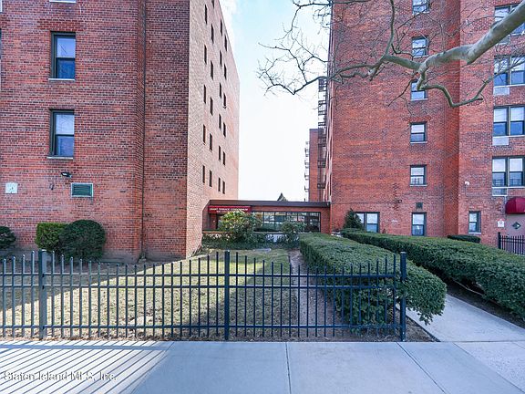 2nd image of 100 Colfax Ave APT 3D