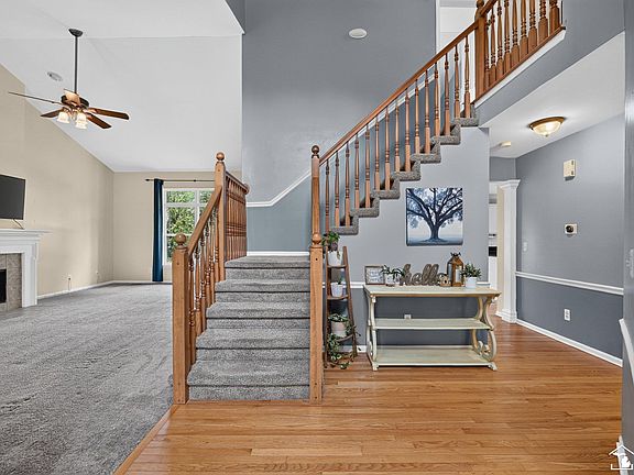 5th image of 42664 Woodwind Ln