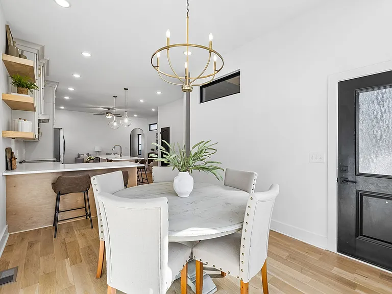 4015 Cumberland Ave — Photo 11