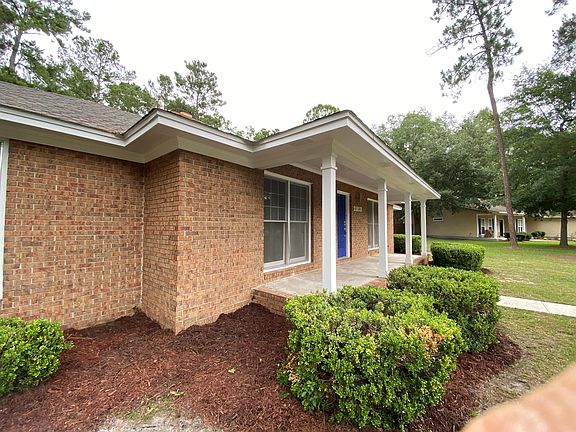 5th image of 2818 Clayton Dr