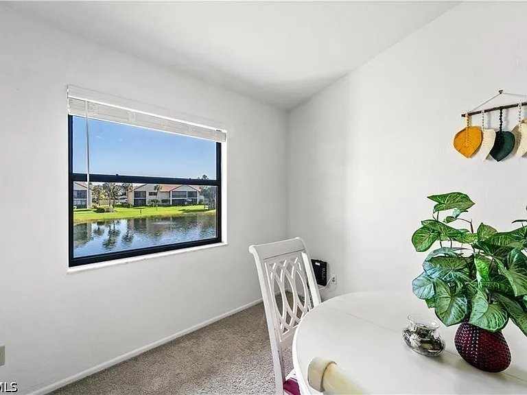 8565 Charter Club Cir #6 — Photo 13