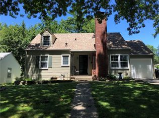 1404 W 28th Ter, Independence, MO 64052