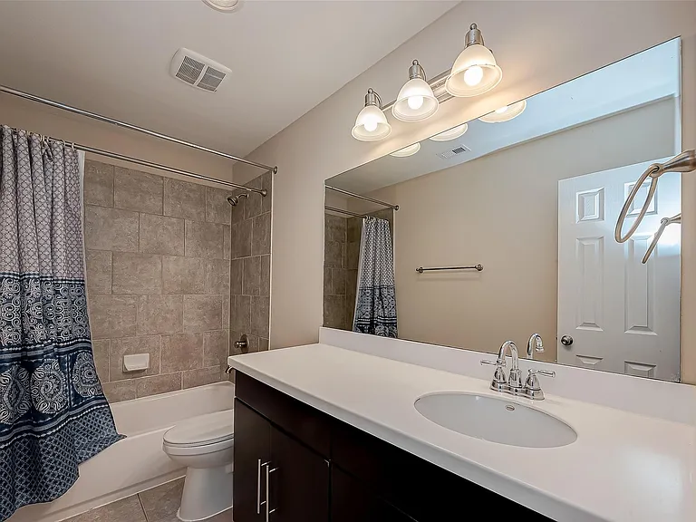15923 Eldora Springs Ct — Photo 38