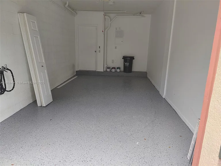 2474 Centergate Dr #204 — Photo 3