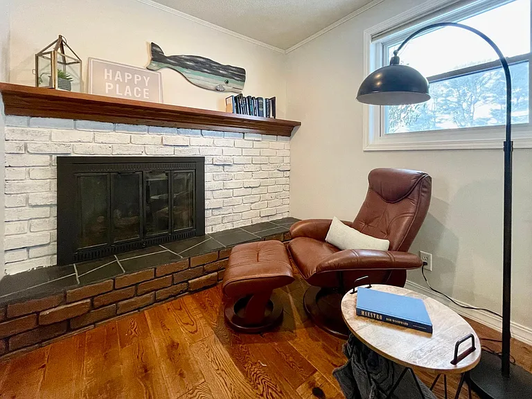 115 Iroquois Ave — Photo 13