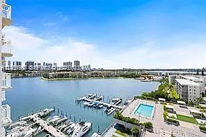 18061 Biscayne Blvd #1204 — Photo 25