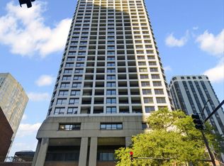 1030 N State St APT 35K, Chicago, IL 60610