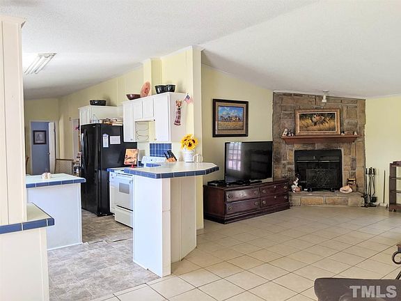 4th image of 4190 Fieldcrest Trl