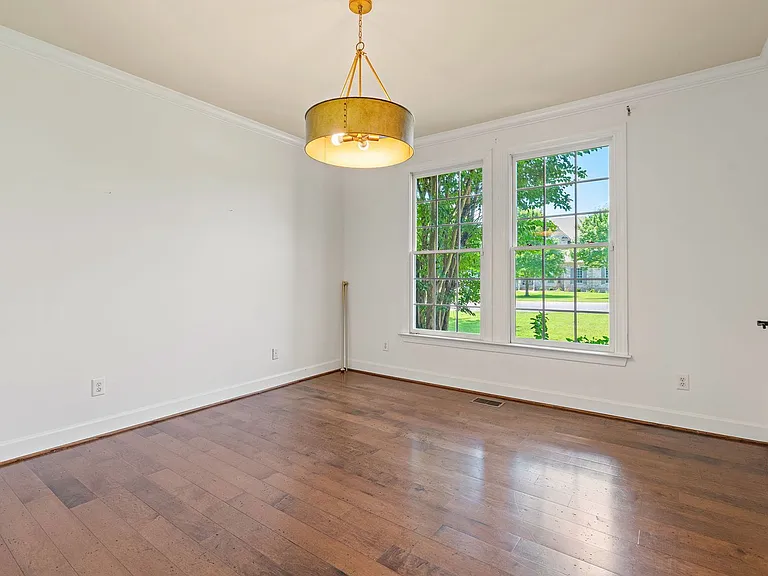 298 Gillette Dr — Photo 12