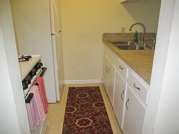 5th image of 4727 W Alabama St Unit 201
