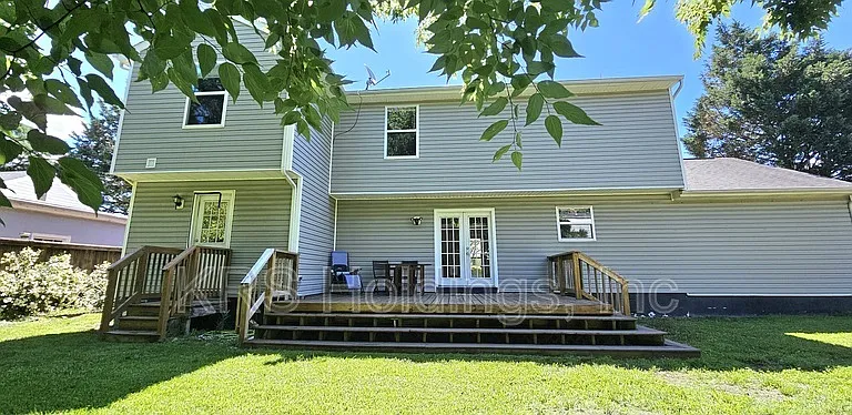 7721 Cortlandt Pl — Photo 29
