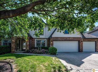 1693 S 153rd St, Omaha, NE 68144