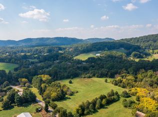 1125 Glover Rd, Rockford, TN 37853