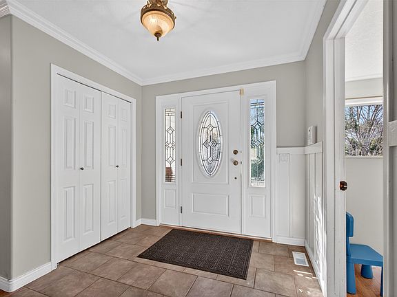 3rd image of 2367 Cedar Ridge St