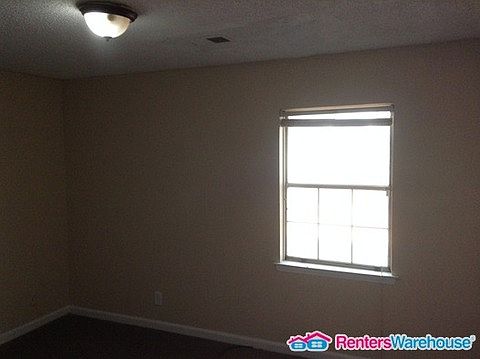 5th image of 922 Westland Dr