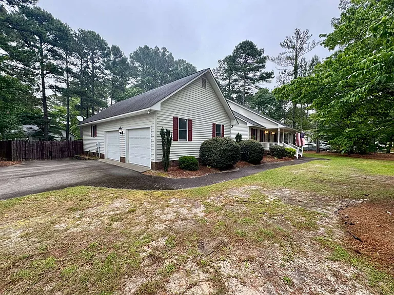 200 Horseshoe Dr — Photo 26