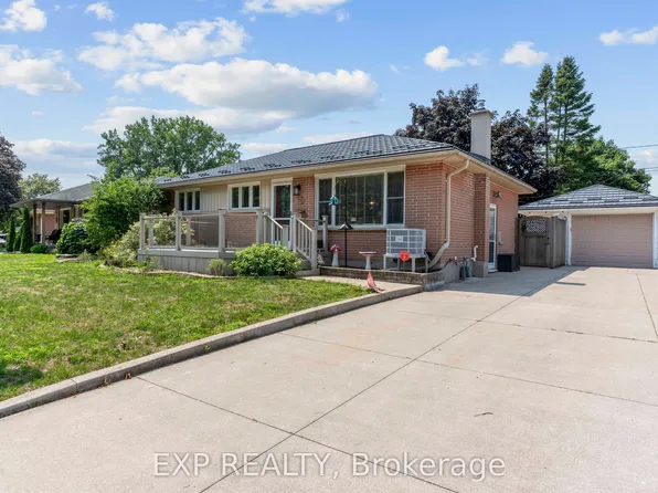 295 Tweedsmuir Ave, London, ON N5W 1L5