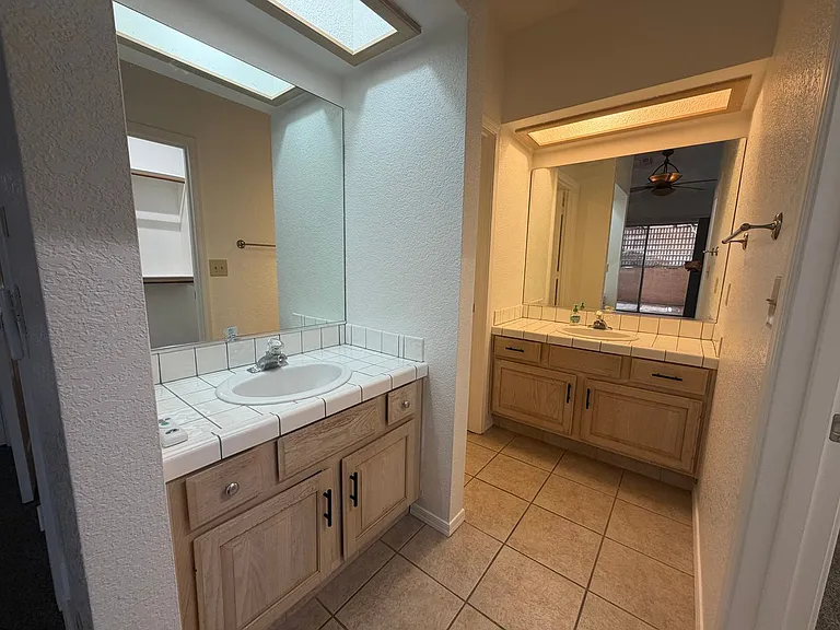 2911 Country Club Dr — Photo 29
