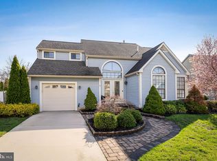 8 Christophers Ln, Glassboro, NJ 08028