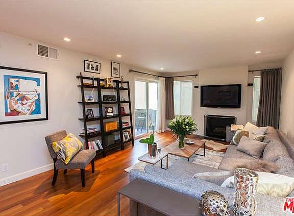 2nd image of 1242 S Barrington Ave APT 203