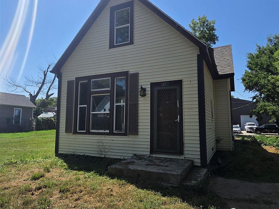1st image of 4025 Charles St