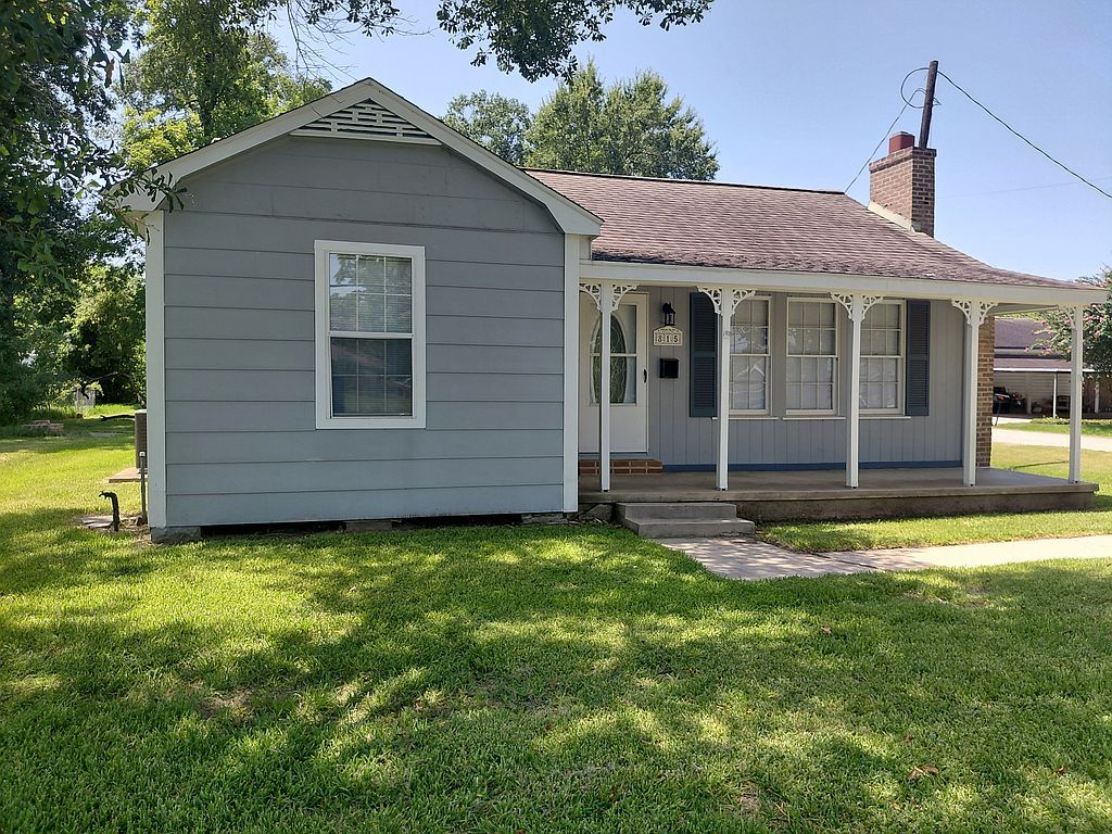 815 Clear Lake Rd - Property Image