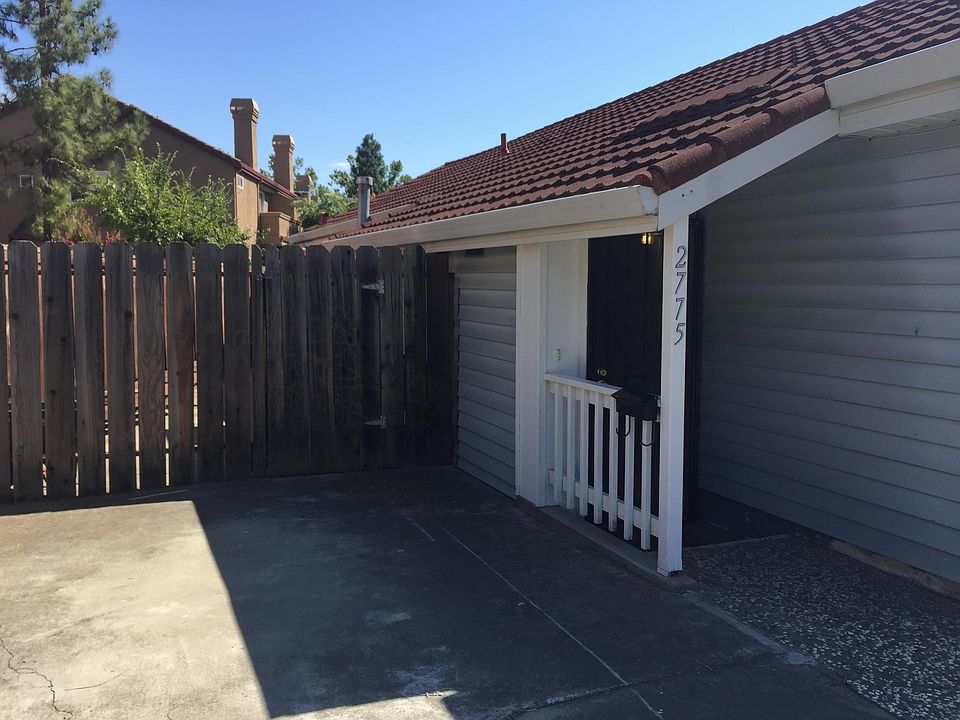 1st image of 2775 Carmen Ave