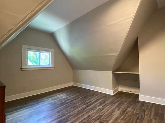 2nd image of 18 Prospect St #3