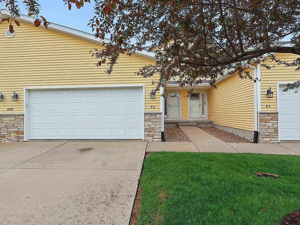 1st image of 1570 Savannah Cir Unit D2