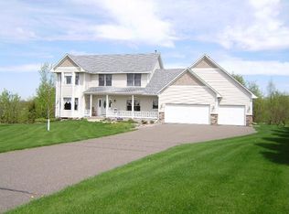 808 Hutton Hill Cir, Hudson, WI 54016