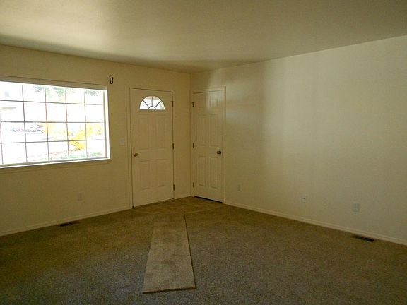 5th image of 1577 Northwood Dr