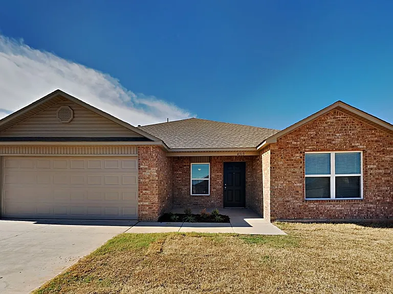 4313 Winding Brk — Photo 3