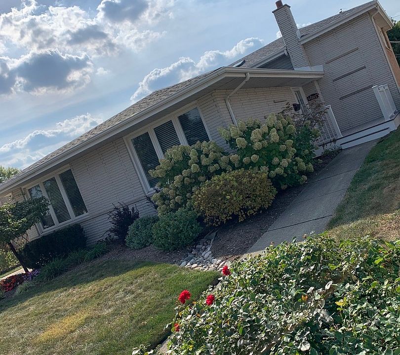 1st image of 10832 Lacrosse Ave