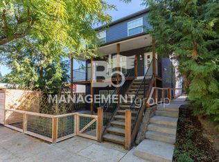4032 NE Garfield Ave APT 2, Portland, OR 97212