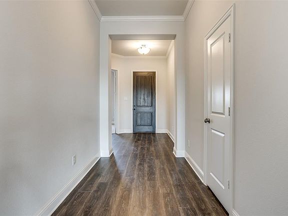 4th image of 3002 Chambley Ln