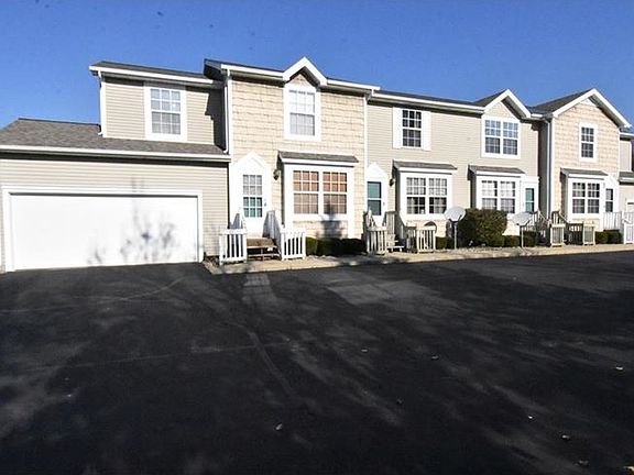 4th image of 3189 Woodland Trl Unit B