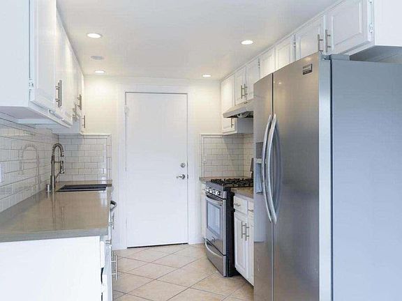3rd image of 5401 Driftwood St