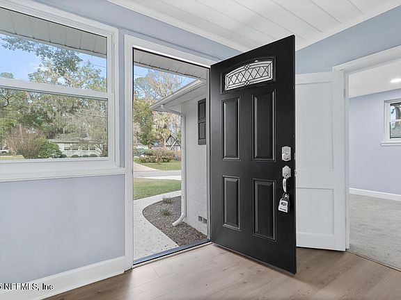 3rd image of 4261 VERONA Avenue