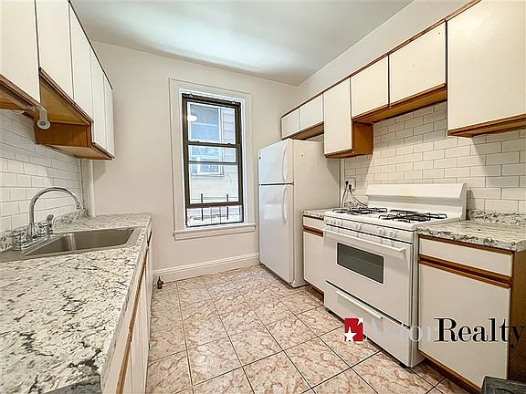 4th image of 24-46 38th St #1
