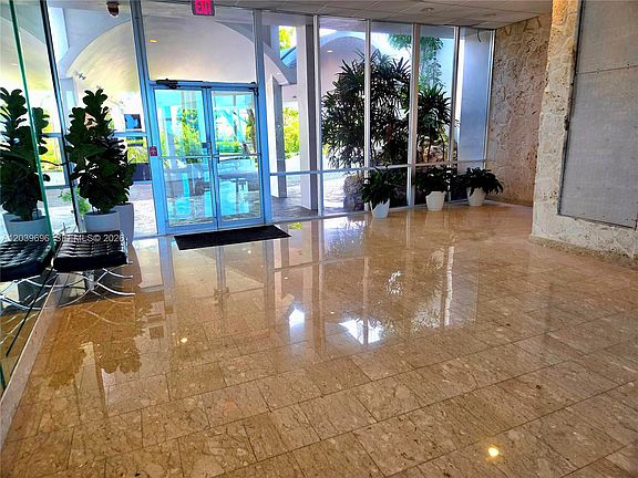4th image of 11930 N Bayshore Dr APT 910