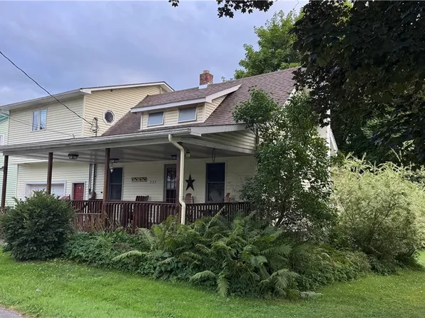 237 E Hamilton Ave, Sherrill, NY 13461