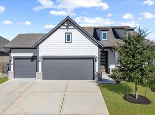 908 Knowles Dr, Hutto, TX 78634