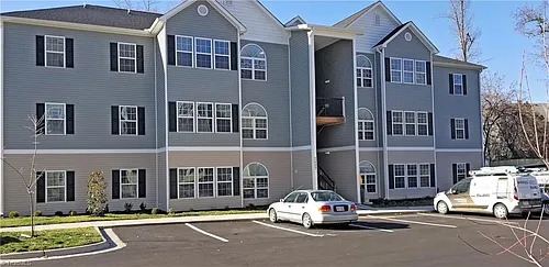 2607 Pennoak Way Photo 1