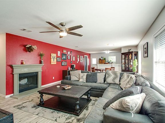 5th image of 6804 Meadow Way Ln